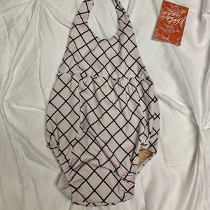 NWT Kortni Jeane Girls Mini-Romper (2-3Y)